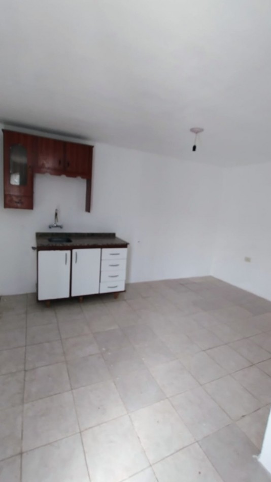 CASA + DPTO EN VENTA EN B° YOFRE NORTE, APTA CREDITO. EXCELENTE UBICACION Y OPORTUNIDAD!!!!!