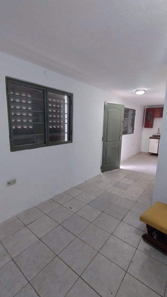 CASA + DPTO EN VENTA EN B° YOFRE NORTE, APTA CREDITO. EXCELENTE UBICACION Y OPORTUNIDAD!!!!!