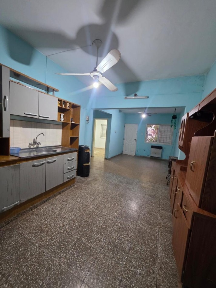 CASA +DPTO EN VENTA B° PATRICIOS A REMODELAR, IDEAL INVERSOR!!!!