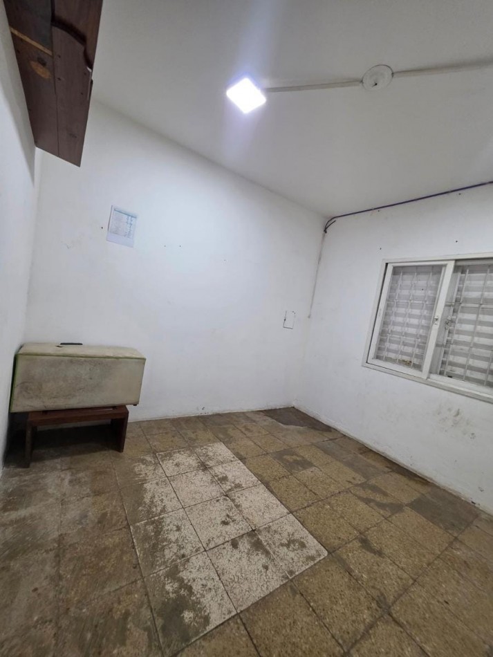 CASA +DPTO EN VENTA B° PATRICIOS A REMODELAR, IDEAL INVERSOR!!!!